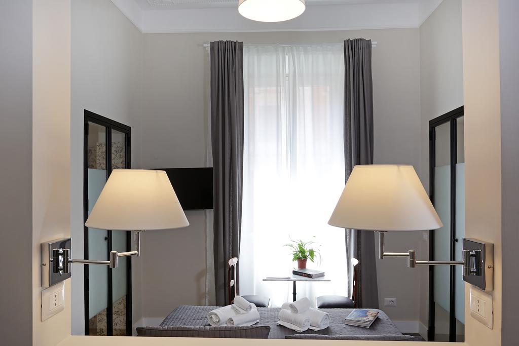 Bed & Breakfast Residenza Cavour 3*