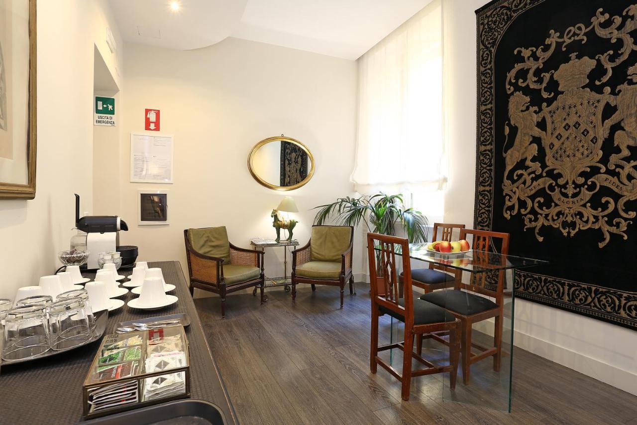 Residenza Cavour Bed & Breakfast 3*
