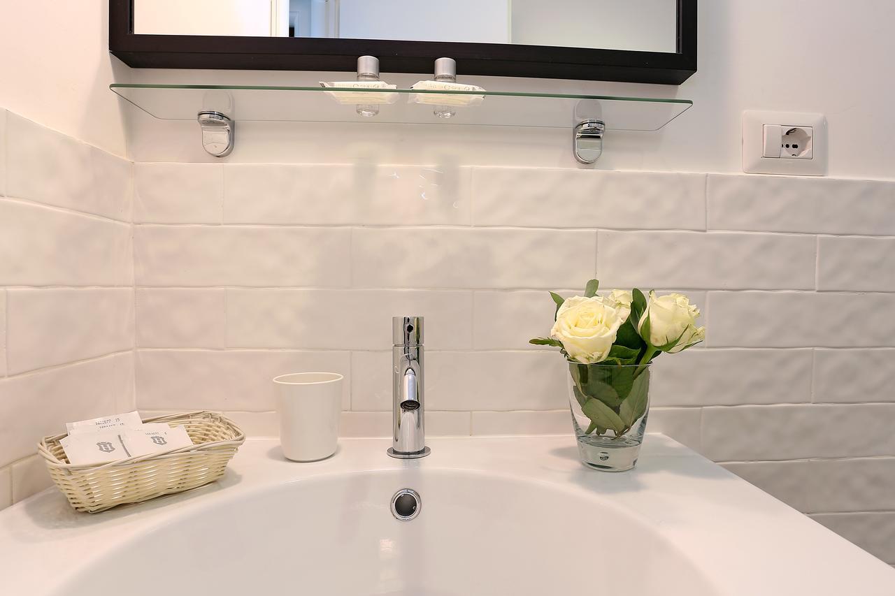 Residenza Cavour Bed & Breakfast 3*