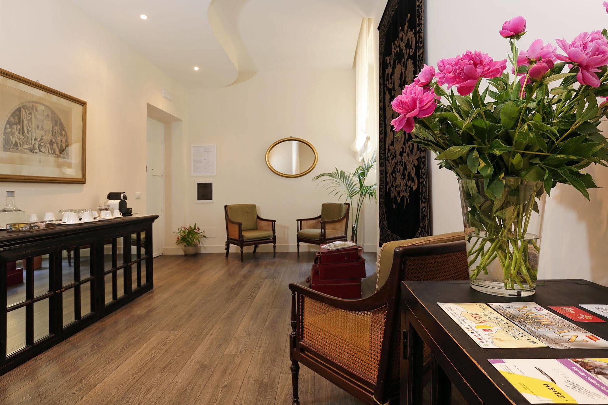 Residenza Cavour Bed & Breakfast 3*